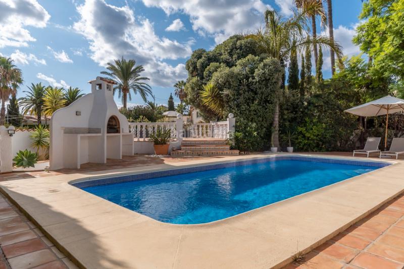 Foto a2438eb1-39c6-467b-bcf3-7555a69c0698. Chalet en Cala Advocat-Baladrar Benissa