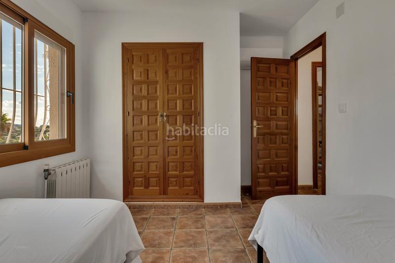 Foto d374ed3f-68f2-4c6c-bfad-7fd8bd7ffacd. Chalet en Cala Advocat-Baladrar Benissa