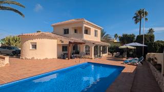 Chalet in Pinar de Advocat-Cometa