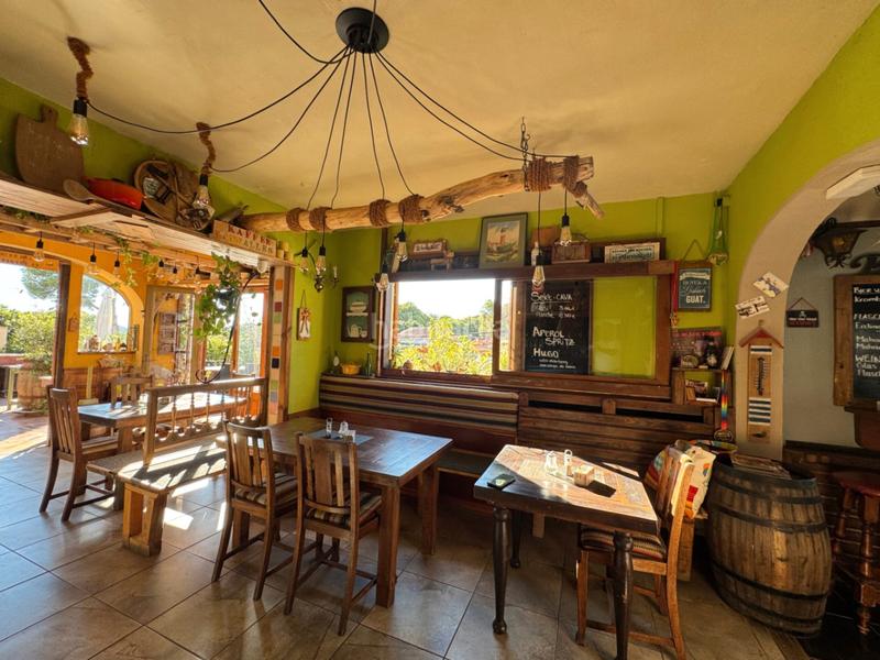 Foto b8cf334a-98f3-4909-a54b-f486603cc5f2. Business premise in Moravit-Cap Blanc Moraira