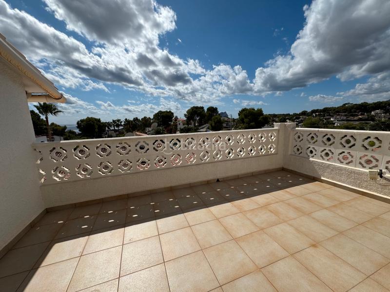 Foto 36e71440-a5da-4a37-bb9c-3cf250564f66. Chalet mit heizung parking pool in Cala Advocat-Baladrar Benissa