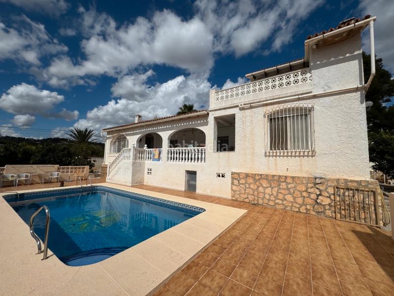 Foto d1732704-5077-415b-ae07-fcb51f53b2a8. Chalet with heating parking pool in Cala Advocat-Baladrar Benissa