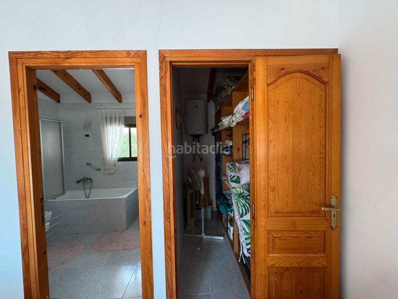 Foto 4825b92e-cc93-43e5-9a69-18bdc7259fcd. Chalet con riscaldamento parcheggio piscina in Cala Advocat-Baladrar Benissa