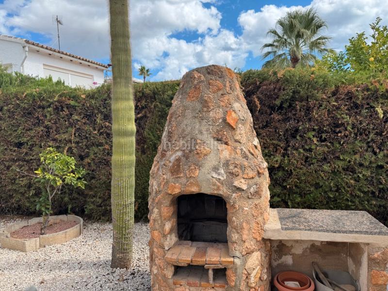 Foto acdeef78-ef9e-42a0-aad5-c2ab75bc2d66. Chalet con riscaldamento parcheggio piscina in Cala Advocat-Baladrar Benissa