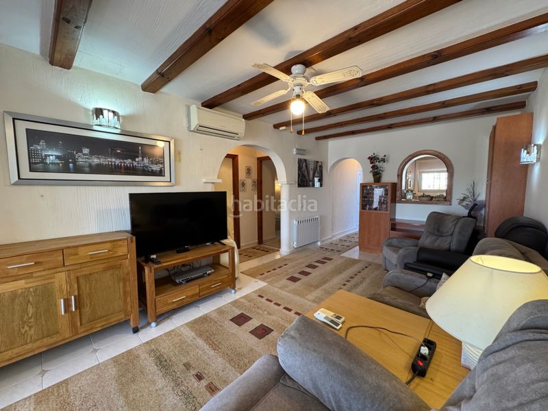 Foto 3207c710-3b1b-4106-ad3f-ae455aeff686. Casa amb calefacció aparcament piscina a Paichi Moraira