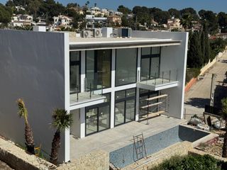 Chalet en Carrió - La Merced - Los Pinos