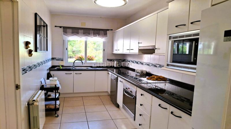 Foto 343fd7dd-f84d-46ff-97b3-c11afbcb782e. Chalet mit heizung parking pool in La Viña-Montemar-San Jaime Benissa