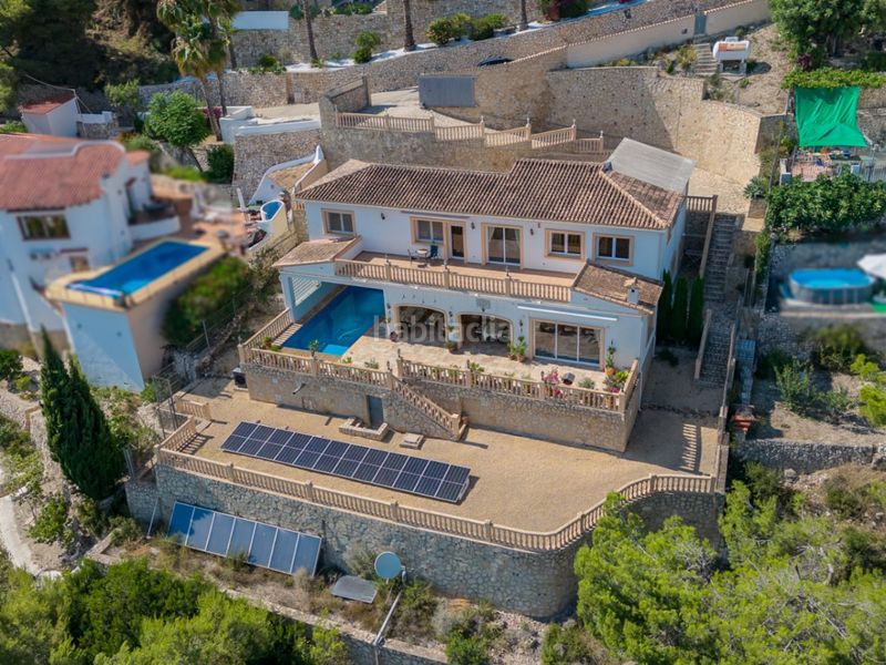 Foto a81051e9-58a8-4c72-90fb-742c71587a64. Xalet amb calefacció aparcament piscina a La Viña-Montemar-San Jaime Benissa