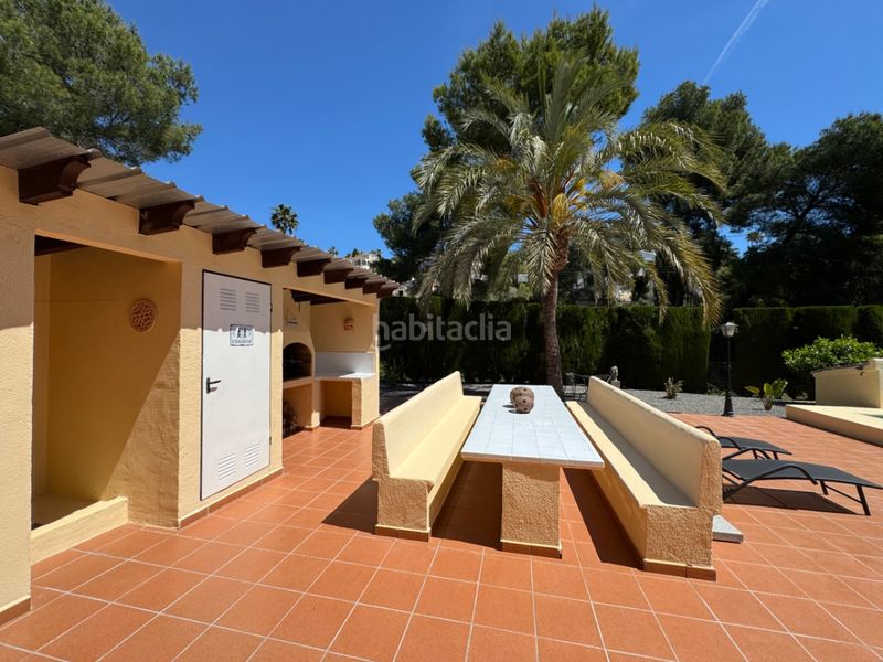 Foto 966b32e7-e9a7-47c7-a630-ce04eb95830a. Xalet amb calefacció aparcament piscina a Cala Advocat-Baladrar Benissa
