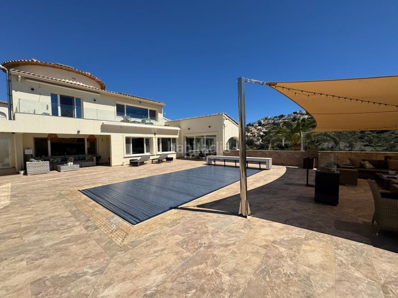 Foto 4601498c-d99c-4438-b621-e5ed971a8647. Chalet en Paichi Moraira