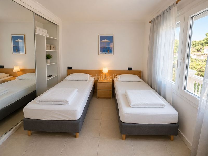 Foto 6a61ac68-ddfc-4c6f-9abb-4f0b62dc9d8c. Apartament amb calefacció aparcament piscina a La Fustera Benissa