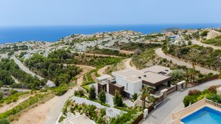 Chalet in Cumbre del Sol