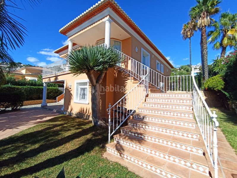 Foto 80d39f80-b846-46f3-bbaf-dd238e65b12e. Xalet amb calefacció aparcament piscina a Pinar de Advocat-Cometa Moraira