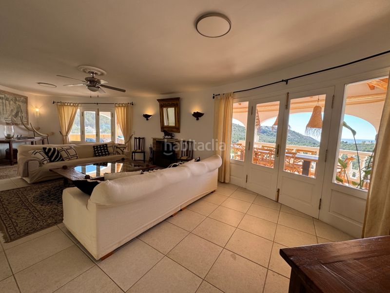 Foto 2f5101ad-3bde-4ccb-b959-f54188e8577f. Xalet amb calefacció aparcament piscina a Paichi Moraira