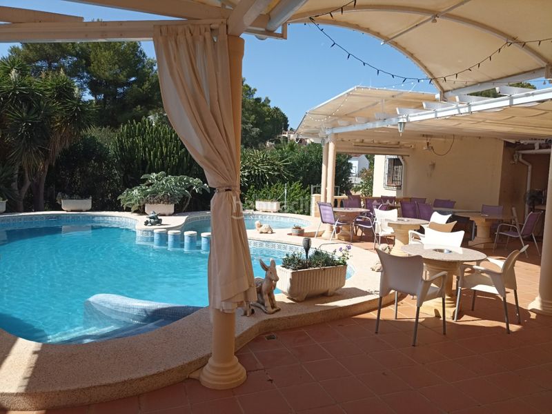 Foto 4648a762-3269-447d-99ff-24ead2dcc0d0. Xalet amb calefacció aparcament piscina a Moravit-Cap Blanc Moraira