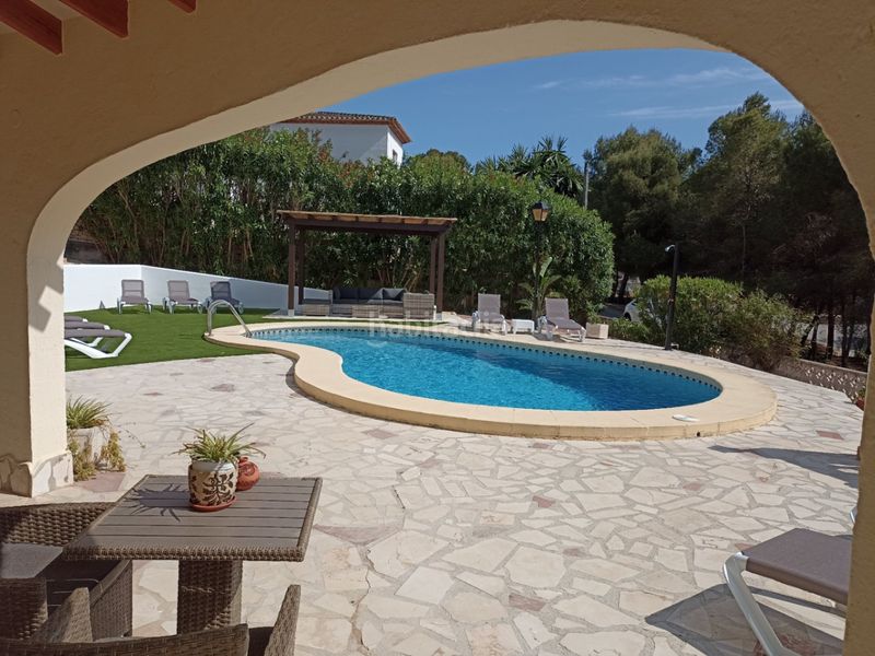 Foto eeecb259-9487-4e23-9ee5-63b89960b8d0. Lloguer xalet amb calefacció aparcament piscina a Moraira