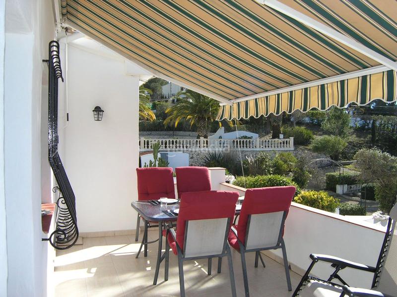 Foto 311d25fc-f2f3-43bb-9a44-b5d212823bf4. Miete appartement mit heizung parking pool in Paichi Moraira