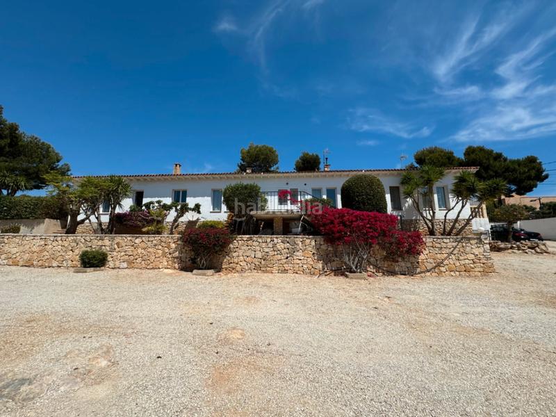 Foto 83ec764b-a9ab-42db-9ff1-f5936fc1cccf. Chalet with parking in Pinar de Advocat-Cometa Moraira