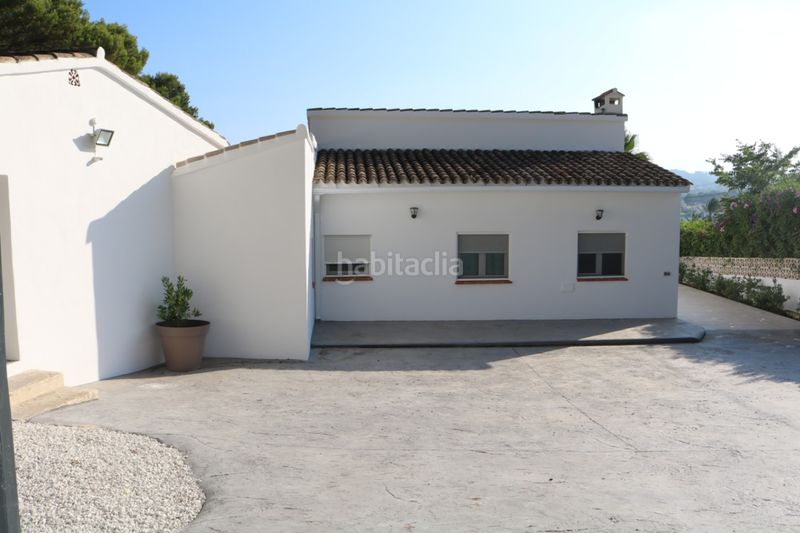 Foto e0c53eb6-4380-4780-ba4e-1c48db96aa24. Lloguer xalet amb calefacció aparcament piscina a Moraira