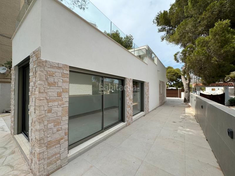 Foto 71bf8601-e68a-48fd-aa02-fb72189ad142. Chalet con riscaldamento parcheggio piscina in El Portet-Pla del Mar Moraira