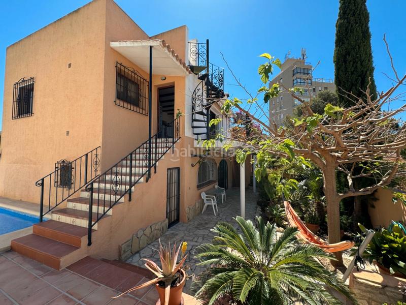 Foto 31dd0bc0-78aa-47a3-985d-9d7587b01173. Chalet with parking pool in El Portet-Pla del Mar Moraira