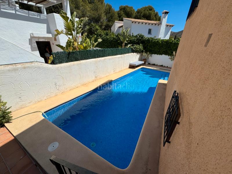 Foto fcb95d45-754c-41ef-9e37-fc8ae1f0301d. Chalet avec parking piscine dans El Portet-Pla del Mar Moraira