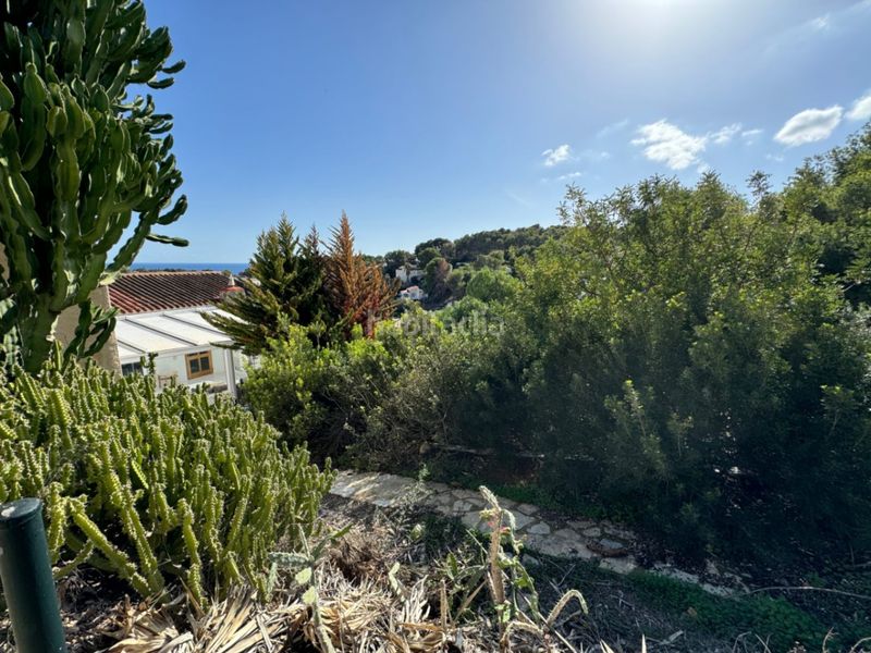 Foto 52dc24a7-faf5-484c-93cb-21b5f83e5b31. Terreny residencial a Cala Advocat-Baladrar Benissa