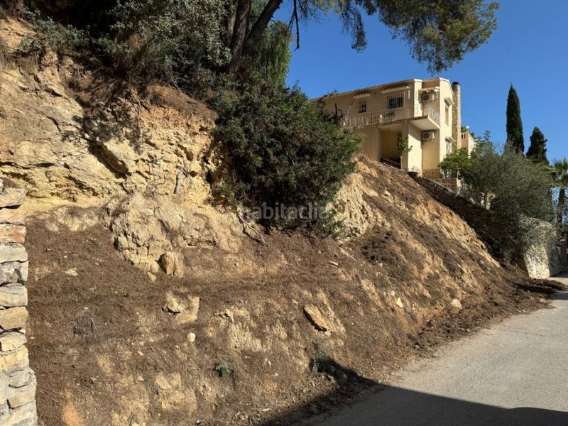 Foto 8b5015dd-8006-4a06-9f5c-6b03eb99538d. Terreny residencial a Cala Advocat-Baladrar Benissa