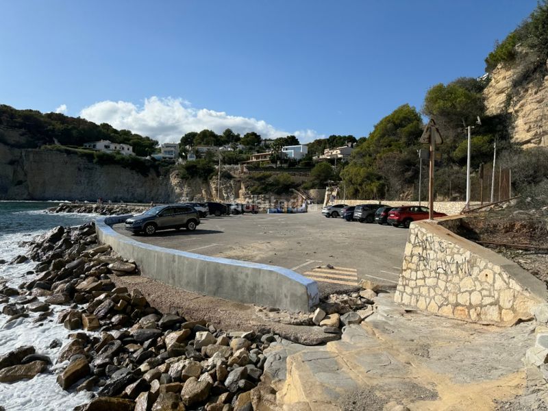 Foto efd24b47-3863-4760-aec7-0da5822d50a7. Terreny residencial a Cala Advocat-Baladrar Benissa