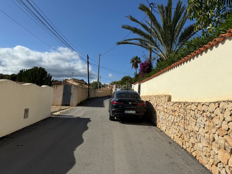 Foto f576de92-a9e9-4bc5-b843-7d45e93f3f62. Terreny residencial a Cala Advocat-Baladrar Benissa