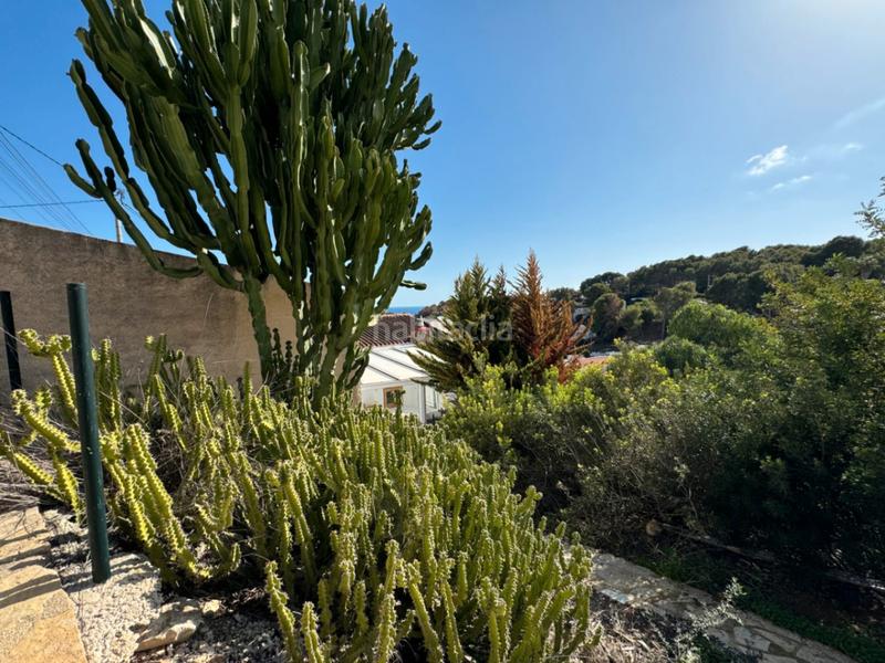 Foto 6ac668b1-3585-400c-9c58-c0acb9d9a1e0. Terreno residenziale in Cala Advocat-Baladrar Benissa