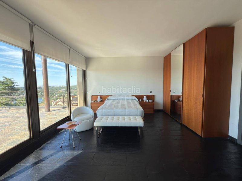 Foto dedb8e58-3d9b-42b2-a303-d7c12d9a6d74. Xalet amb calefacció aparcament piscina a El Peñalar - Arroyo de Trofas - Montealegre Torrelodones