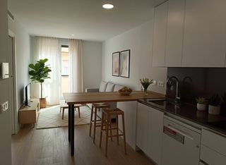 Miete Appartement in Calle aldea del fresno 10. Espectacular apartamento de obra nueva a estrenar en mataderomad