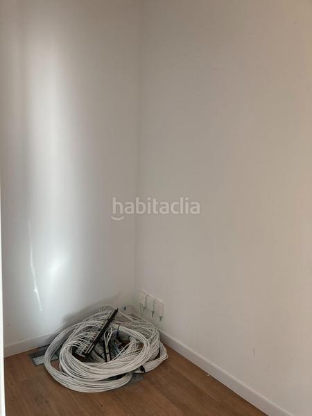 Foto 02b95589-154d-492a-a78b-e0350ef2a00e. Bureau dans calle chile 4 dans El Pinar-Punta Galea Rozas de Madrid (Las)