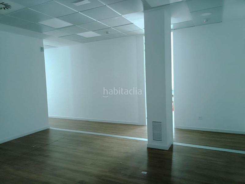 Foto 26c4359c-5569-463c-8184-393bbd9c9897. Bureau dans calle chile 4 dans El Pinar-Punta Galea Rozas de Madrid (Las)