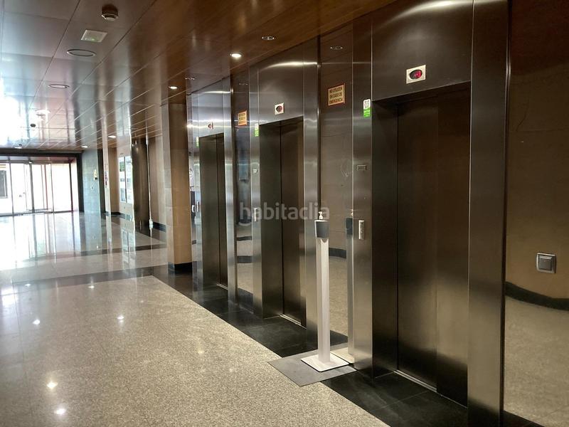 Foto 33dc1753-595a-4ca5-9eb9-441ebf2a4a21. Bureau dans calle chile 4 dans El Pinar-Punta Galea Rozas de Madrid (Las)