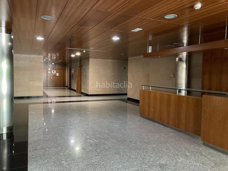 Foto 7db8599f-d2d0-4da9-be1e-228dd269bffa. Bureau dans calle chile 4 dans El Pinar-Punta Galea Rozas de Madrid (Las)