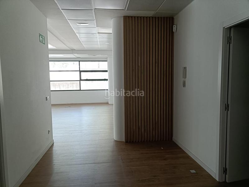 Foto 93f9830f-9209-401e-9262-2cd4b304ef29. Bureau dans calle chile 4 dans El Pinar-Punta Galea Rozas de Madrid (Las)