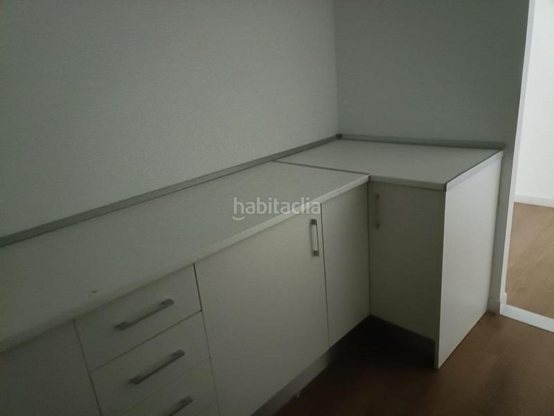 Foto a7986efa-7651-400f-9c14-4725615032de. Bureau dans calle chile 4 dans El Pinar-Punta Galea Rozas de Madrid (Las)