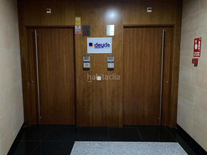 Foto a860f949-fc66-4081-b132-888a1fd899ce. Bureau dans calle chile 4 dans El Pinar-Punta Galea Rozas de Madrid (Las)