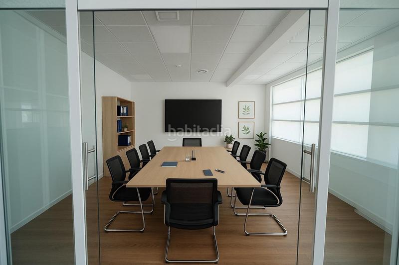 Foto c29b9257-b911-409a-a861-ed0225971248. Bureau dans calle chile 4 dans El Pinar-Punta Galea Rozas de Madrid (Las)