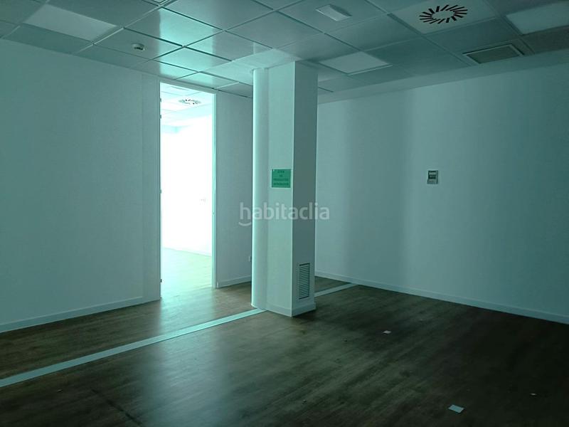 Foto fd31df73-0f42-479e-95b8-81528fffe097. Bureau dans calle chile 4 dans El Pinar-Punta Galea Rozas de Madrid (Las)