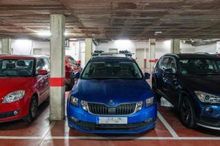 Car parking  Avenida avinguda de l'onze de setembre