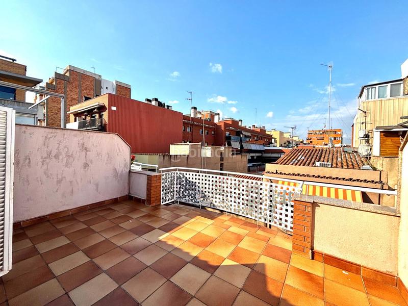 Foto 059e03cb-56ff-42b4-b9b5-aa28679b3e1c. Casa a schiera con parcheggio in Gorg Badalona
