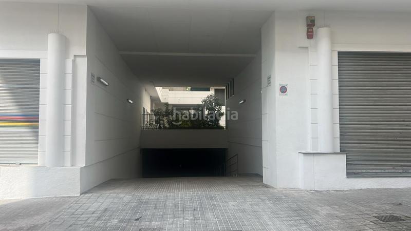Foto 1cb3c360-28fb-4ebc-abf1-24f2084bb5f7. Parking coche en Puigfred Badalona