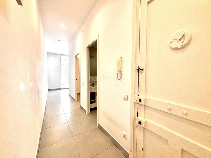 Foto 5411d93e-050b-4d4d-a95e-53fe7d416cc5. Appartement mit parking in Casagemes Badalona