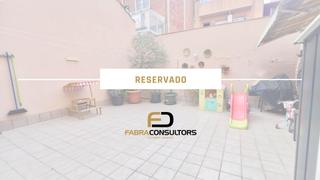 Rez-de-chaussée  Carrer mare eterna