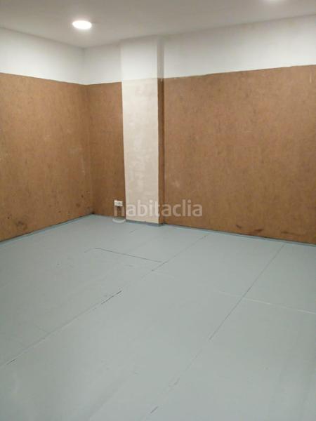 Foto f1a79c74-9364-4bef-9bec-7eacc4125639. Bâtiment à usage industriel dans Montigalà Badalona