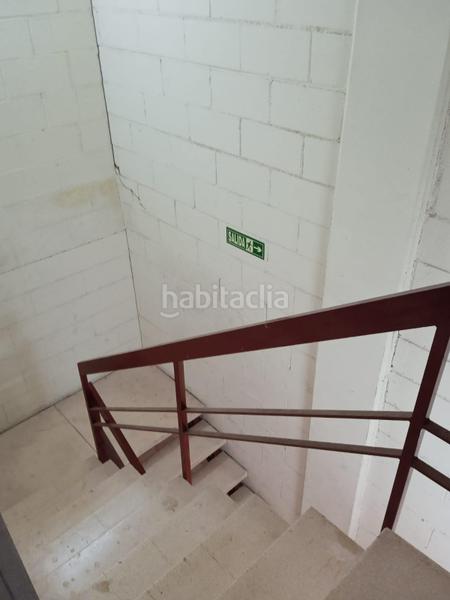 Foto fc77d4f1-c83b-4c71-a417-fe25f5dc30a3. Bâtiment à usage industriel dans Montigalà Badalona