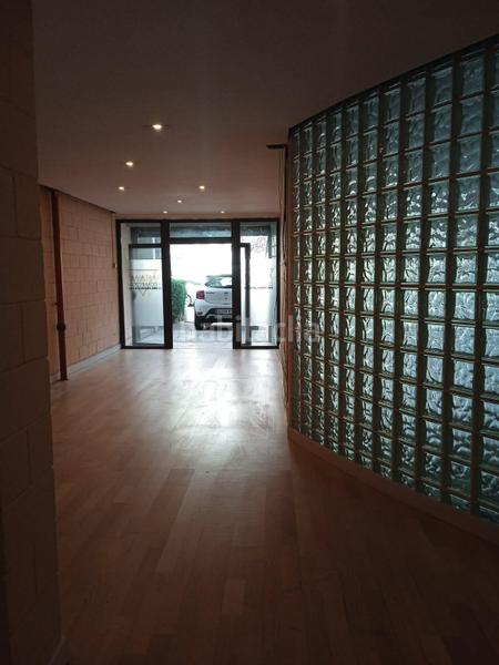 Foto a54026eb-8247-4ba8-b480-310b7131af67. Fabrikhalle in Montigalà Badalona